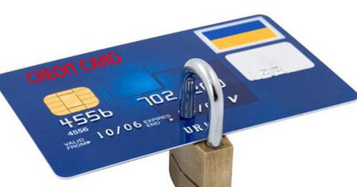 Phong tỏa một loạt tài khoản ngân hàng của người nộp thuế sau