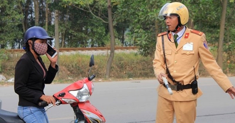 Be tăng giá cước, Grab tăng phí: Khác biệt nằm ở đâu? - Ảnh 1