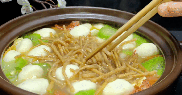 Bộ Nội vụ đề xuất thêm chế độ, trợ cấp cho người có công - Ảnh 2