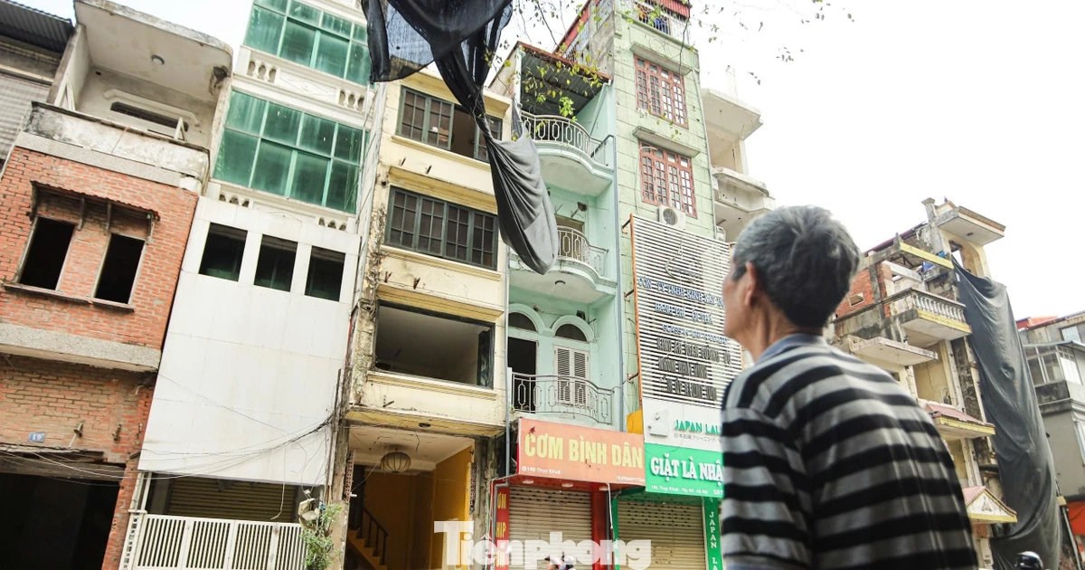 Người dân Thụy Khuê di dời nhà cửa phục vụ xây ga ngầm metro
