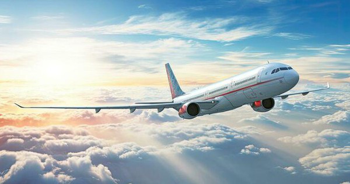 HOT: Vé máy bay giảm 50%, nhiều chặng bay quốc tế "rẻ kỷ lục"