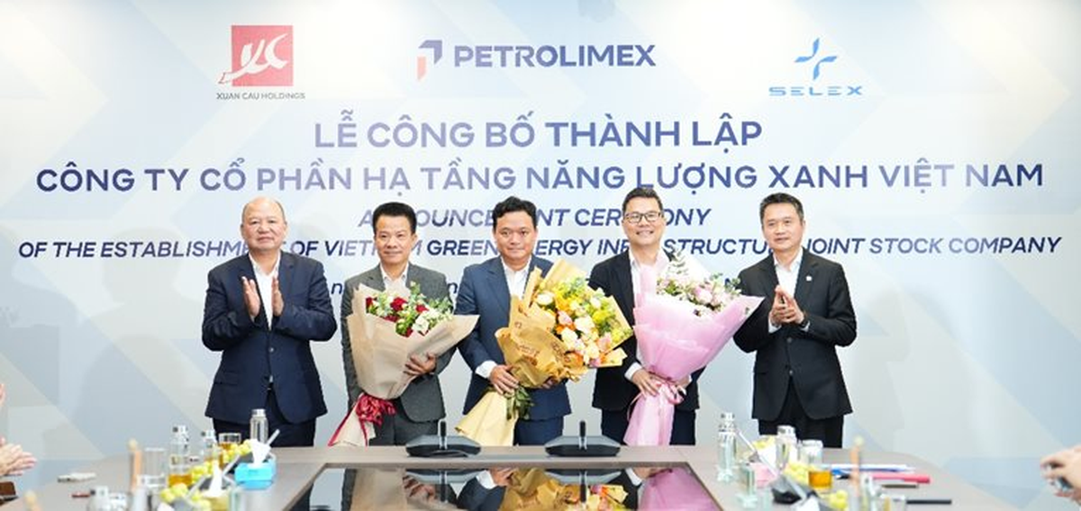 Cú bắt tay bất ngờ của Petrolimex, Xuân Cầu Holdings và Selex Motors