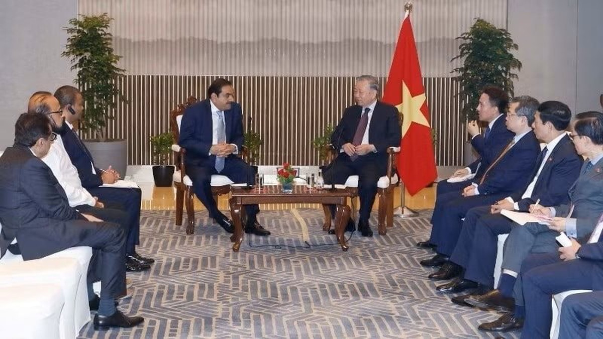 Gặp tỷ phú mong muốn đầu tư 10 tỷ USD vào VN, Tổng Bí thư, Chủ tịch nước đề nghị hợp tác lĩnh vực gì?