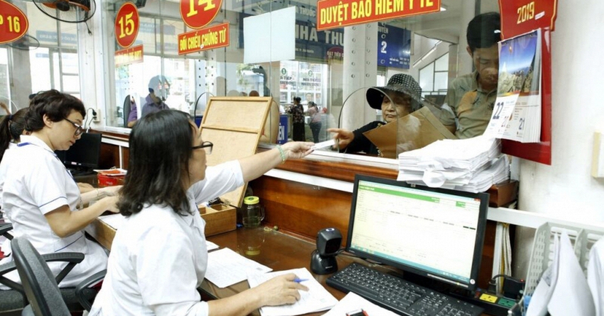 Tất cả người dân đang sử dụng Bảo hiểm y tế chú ý quy định hoàn trả tiền mới nhất