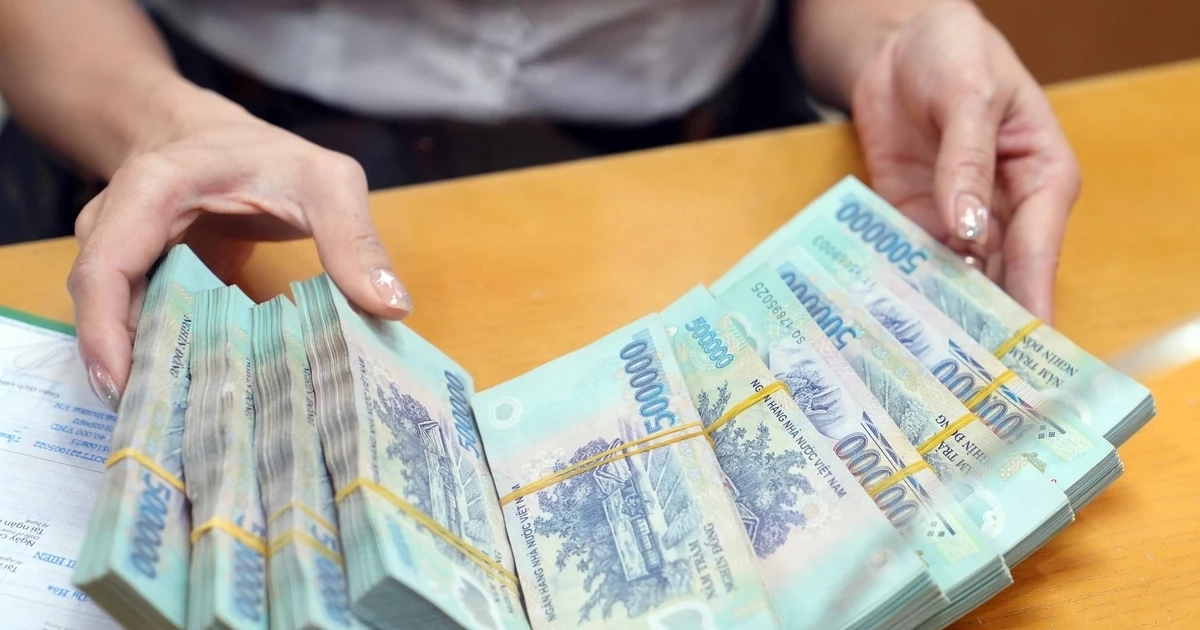 Vì sao tiền gửi ngân hàng giảm mạnh?