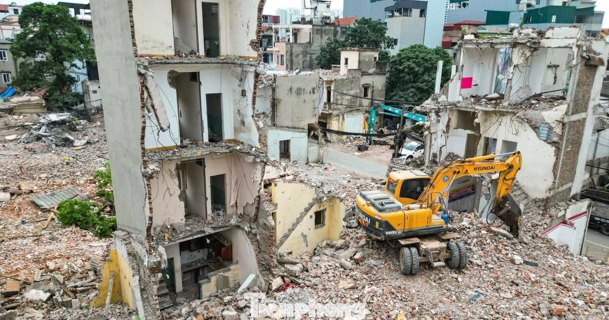 Người dân Đông Ngạc di dời phục vụ dự án đường 10 làn phía Tây Hà Nội