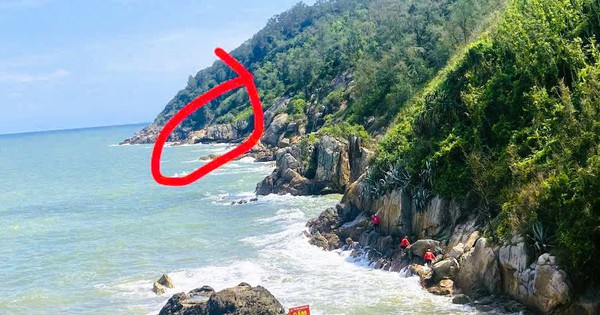 Tiểu thương phố cổ Hà Nội: "Thà trả phí để dùng vỉa hè đàng hoàng, còn hơn vừa buôn bán vừa thấp thỏm" - Ảnh 5