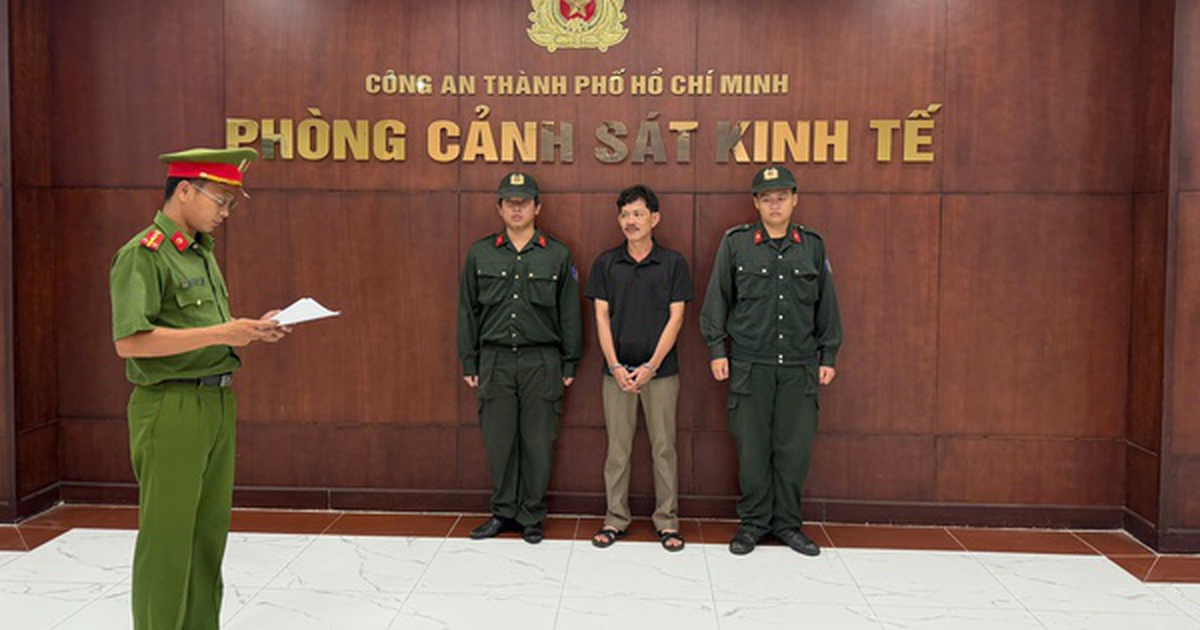 Công an TPHCM bắt giám đốc Công ty Tư vấn Đầu tư Thương mại Cửu Long