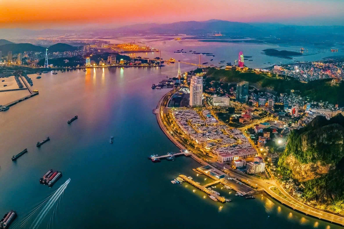 Quảng Ninh hướng tới thành phố xanh, thông minh cạnh tranh với các đô thị Trung Quốc