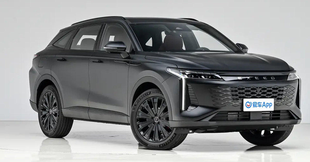 Hãng xe xây nhà máy tại Việt Nam ra mắt SUV phiên bản nâng cấp: Có cả bản hybrid sạc điện, giá quy đổi gần 500 triệu đồng