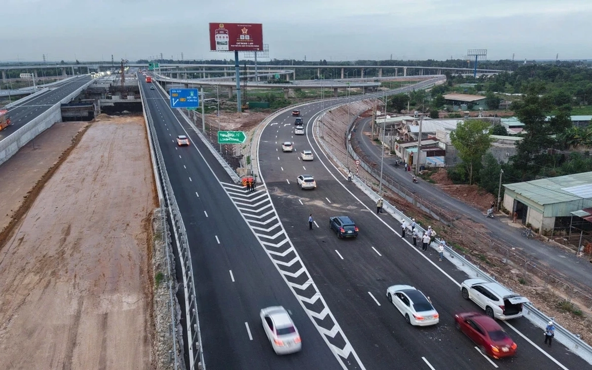 Vì sao nhiều nhánh tại nút giao Long Thành trên cao tốc TP.HCM - Dầu Giây chưa thể khai thác? - Ảnh 5