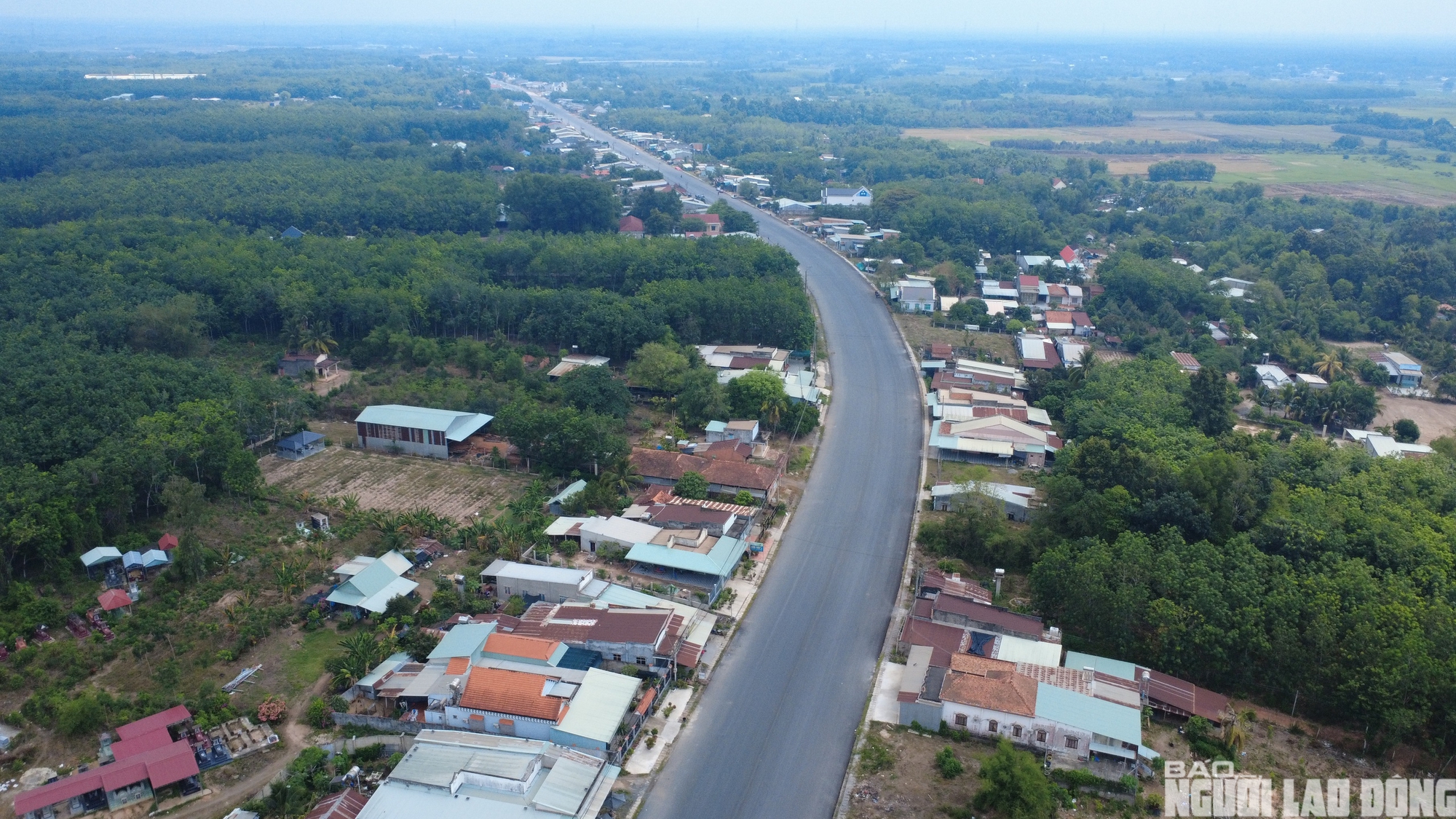 Nước rút trên công trường thi công đường nối TPHCM - Tây Ninh - Ảnh 1