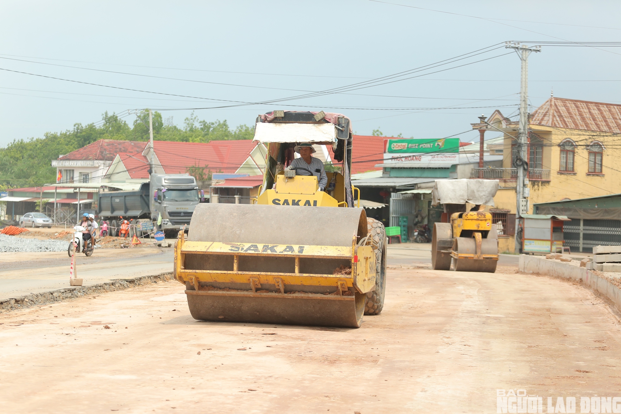 Nước rút trên công trường thi công đường nối TPHCM - Tây Ninh - Ảnh 3