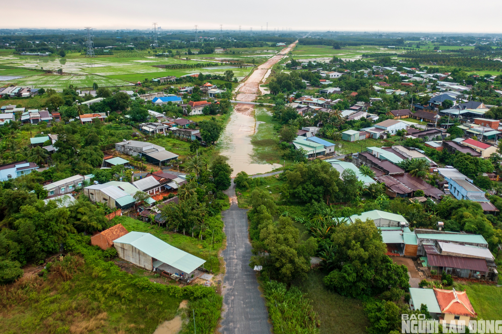 Hình hài tuyến đường Hồ Chí Minh hơn 2.200 tỉ đồng dần lộ diện ở TPHCM, Tây Ninh và Đồng Nai - Ảnh 6