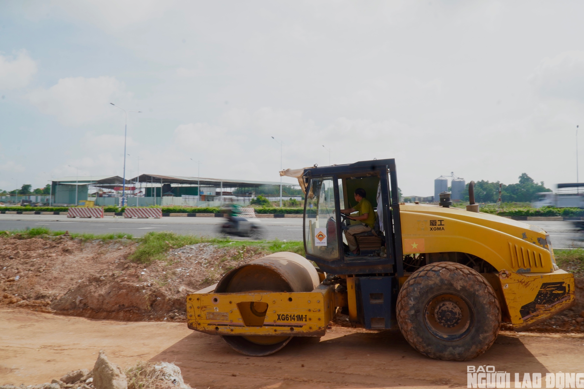 Toàn cảnh nút giao Bình Chuẩn trên đường Vành đai 3 TPHCM đang dần thành hình - Ảnh 3