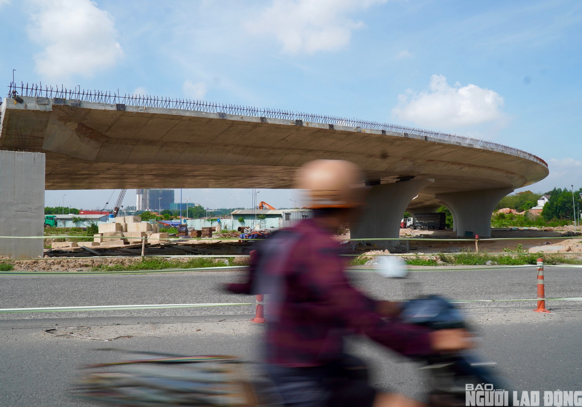 Toàn cảnh nút giao Bình Chuẩn trên đường Vành đai 3 TPHCM đang dần thành hình - Ảnh 9