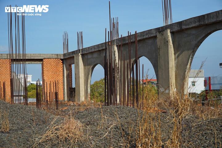 Dự án Đắk Lắk Center 'ngủ quên' gần 20 năm giữa trung tâm Buôn Ma Thuột - Ảnh 9
