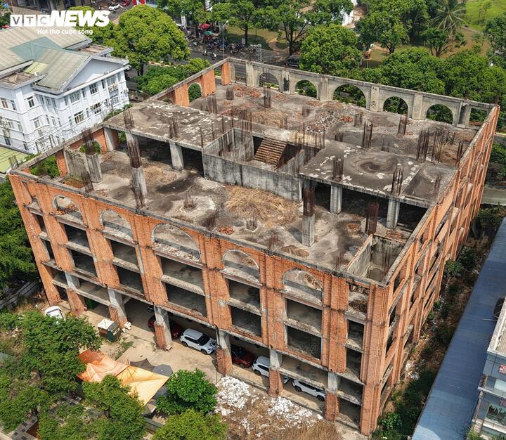 Dự án Đắk Lắk Center 'ngủ quên' gần 20 năm giữa trung tâm Buôn Ma Thuột - Ảnh 2