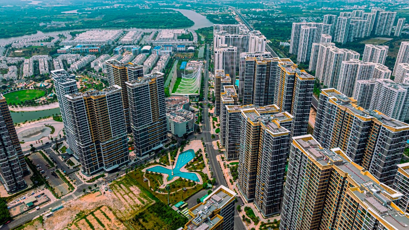 Chủ tịch Cen Land Nguyễn Trung Vũ: Đừng tưởng cứ ôm nhiều đất trong tay là “ngon”, đầu tư BĐS không phải là ném tiền vào một chỗ mà là dùng ĐẦU để TƯ DUY - Ảnh 8