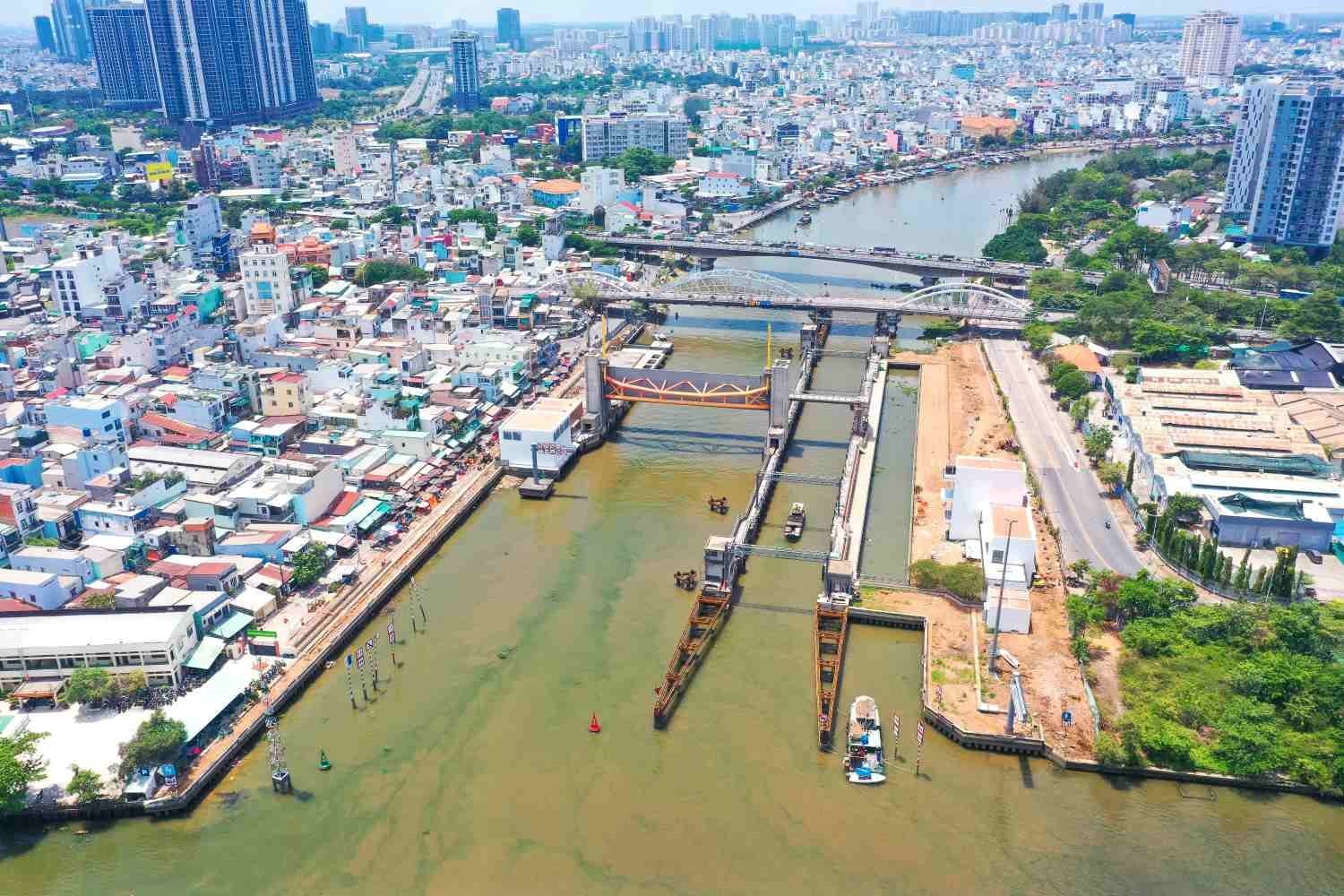 Lộ diện diện mạo mới của dự án chống ngập 10.000 tỷ lớn nhất Việt Nam, 6,5 triệu dân TP.HCM thoát cảnh triều cường - Ảnh 3