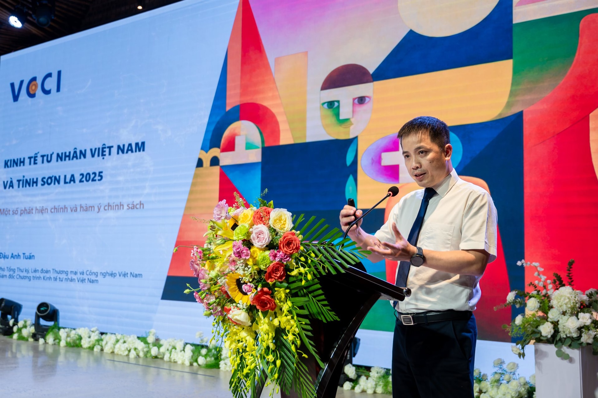 Công bố kết quả “Chỉ số năng lực cạnh tranh cấp sở, ban, ngành và địa phương tỉnh Sơn La năm 2025 - Ảnh 2