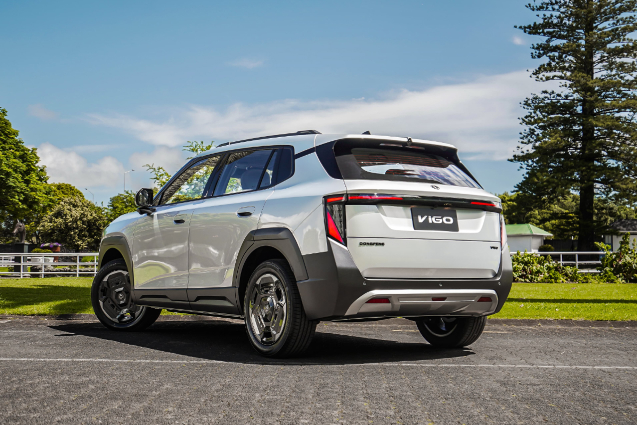 Thêm 3 ô tô điện mới rục rịch về Việt Nam: SUV cùng cỡ Tucson, Creta, sedan có cửa cánh chim, màn hình lật như siêu xe - Ảnh 7