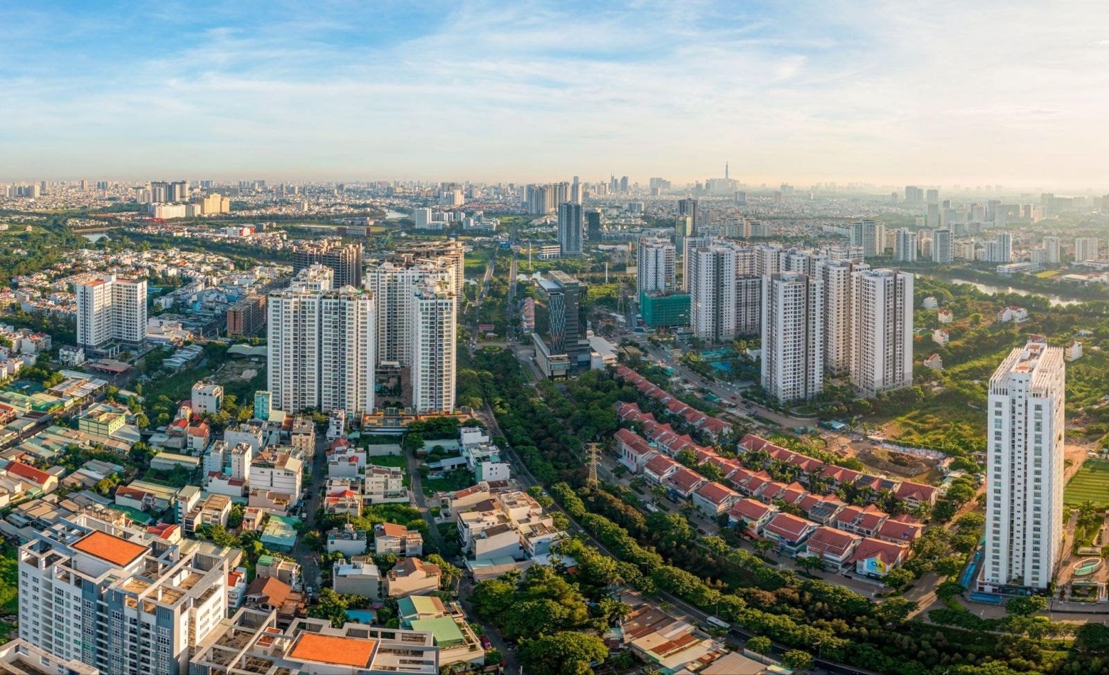 Giao dịch chung cư “đóng băng” hiếm thấy: Có tuần cả sàn không bán nổi 1 căn, nhà đầu tư giảm kỳ vọng từ lãi tiền tỷ xuống vài chục triệu vẫn khó thoát hàng - Ảnh 3