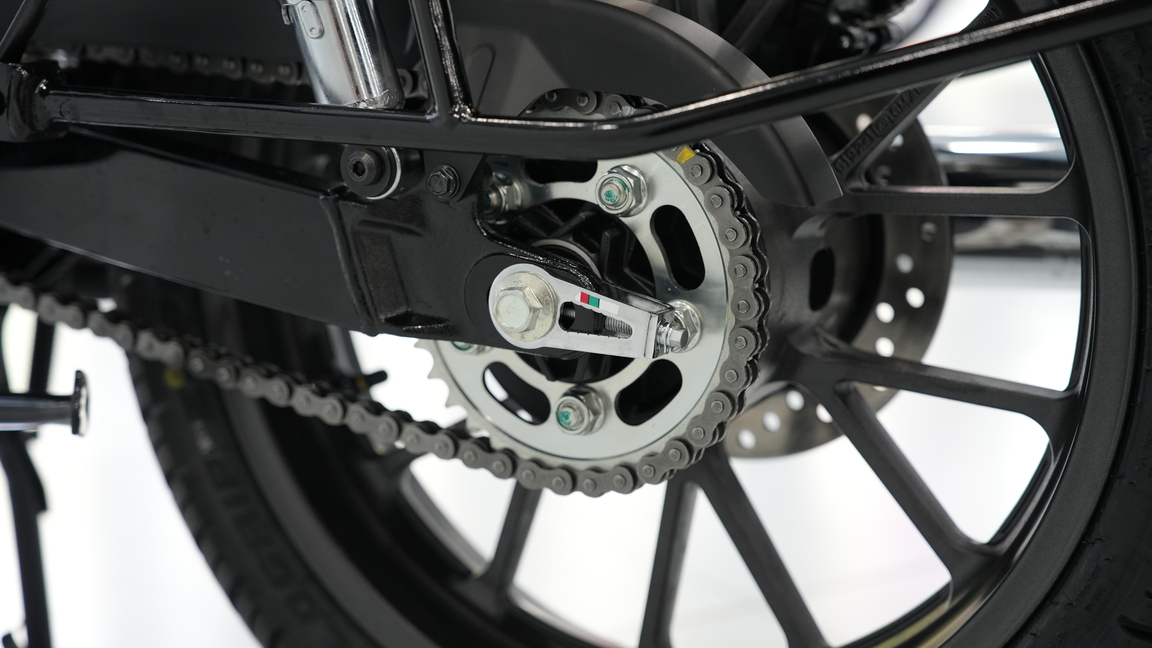 Mô tô cho dân chơi Honda CB350C về Việt Nam: Máy to hơn SH 350i, nguồn gốc nhập khẩu khiến nhiều người bất ngờ - Ảnh 10