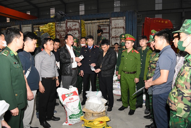 300 cảnh sát phá đại án chấn động, cầm đầu đường dây tội phạm là Tiến sĩ-Trưởng khoa Dược Trần Phi Hùng - Ảnh 1