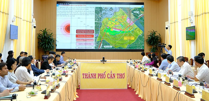 Siêu dự án giao thông 12 tỷ USD, dài gần 300 km, lớn bậc nhất phía Nam có diễn biến mới - Ảnh 1