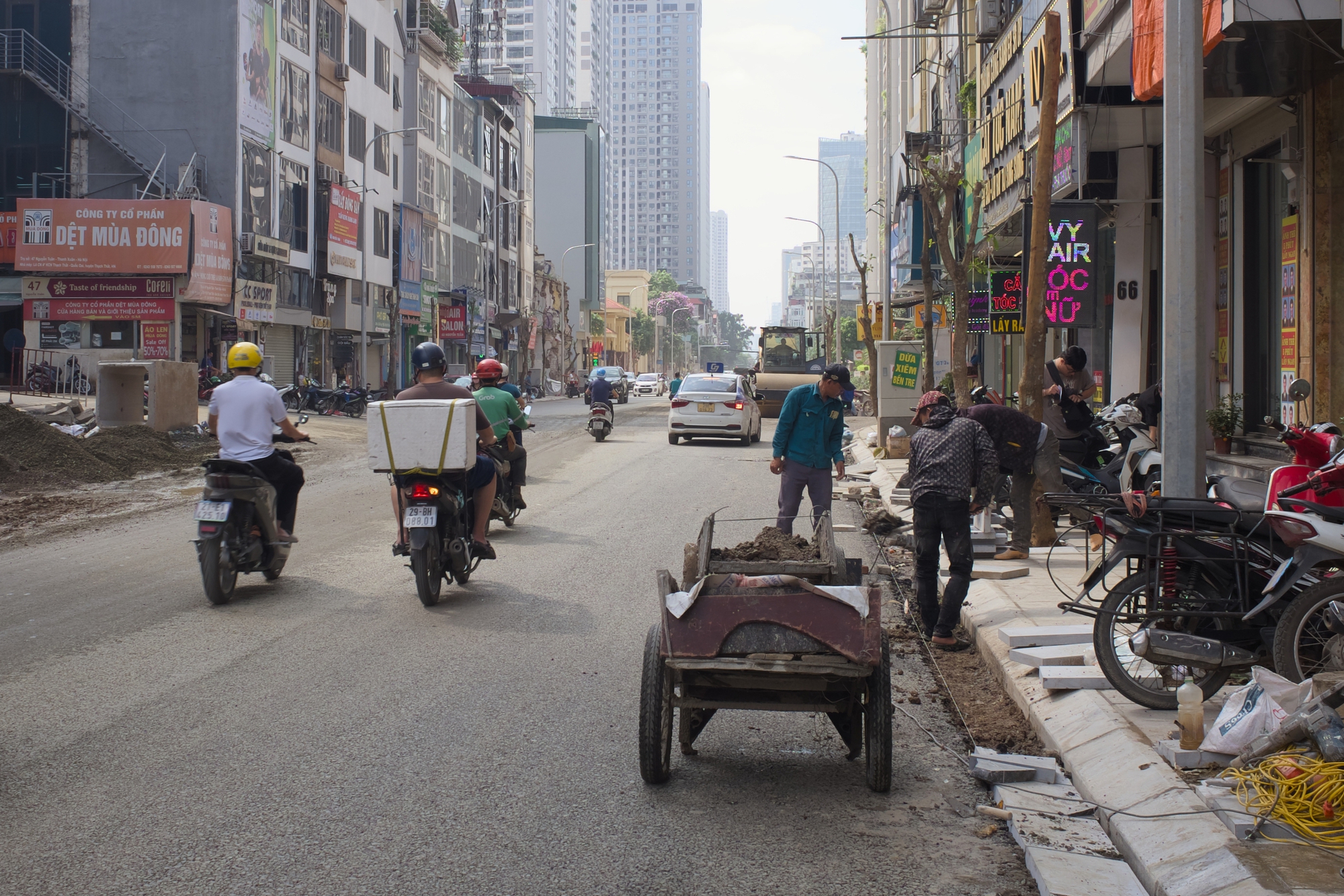 Diện mạo đường Nguyễn Tuân ngay lúc này - Ảnh 3