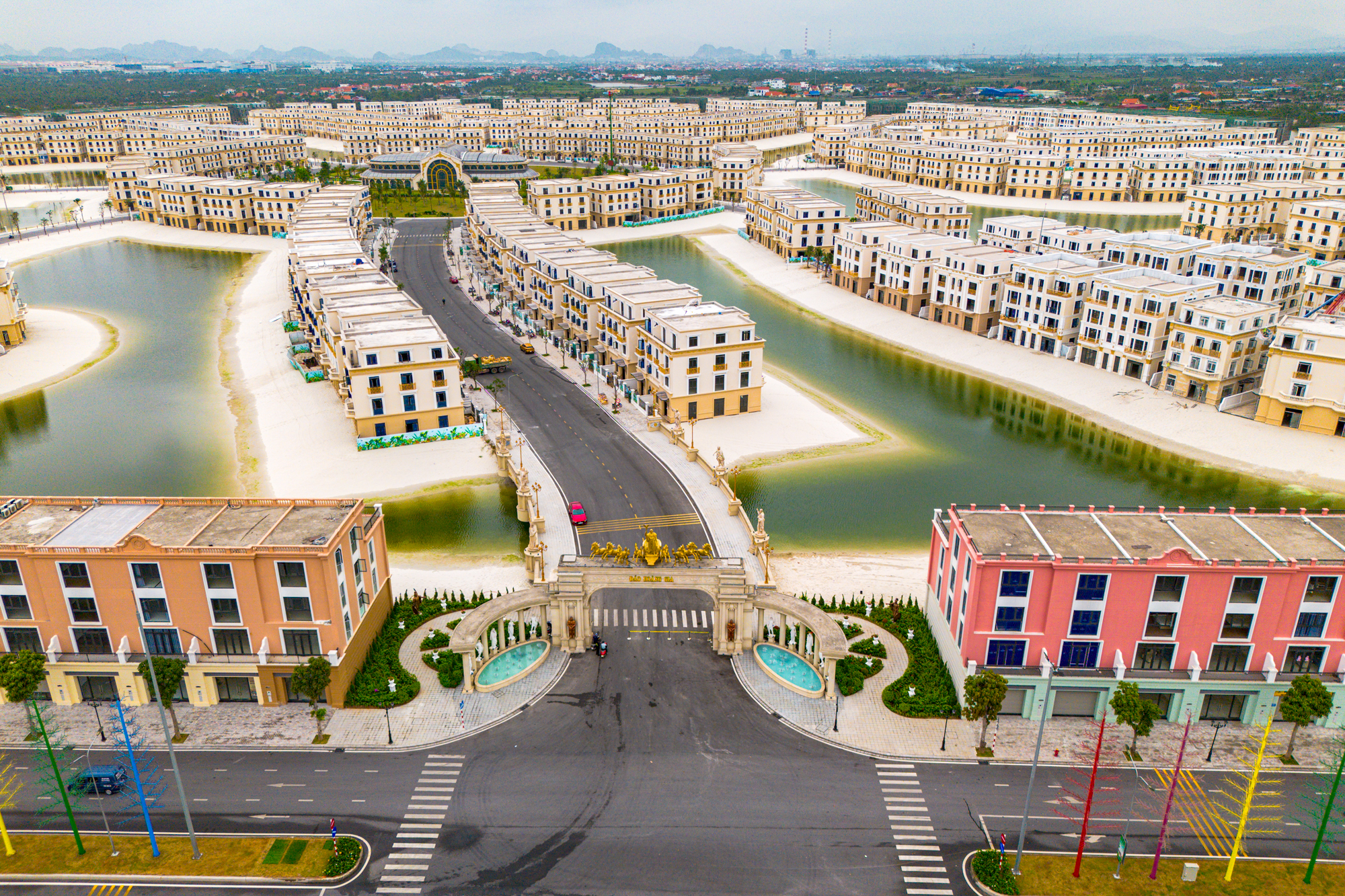 Vingroup, Sun Group và những dự án tỷ đô biến đảo hoang thành siêu đô thị - Ảnh 5