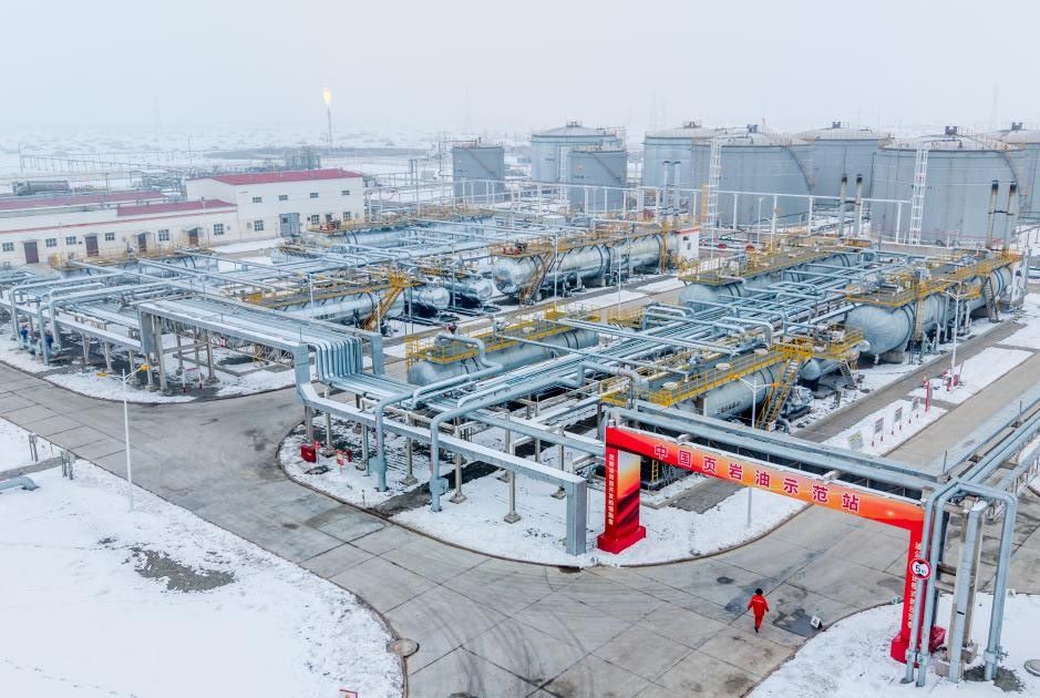 5 đại công xưởng nhận đặc quyền chưa từng có: Dòng dầu khổng lồ từ Trung Đông đang hướng thẳng về tọa độ này - Ảnh 1