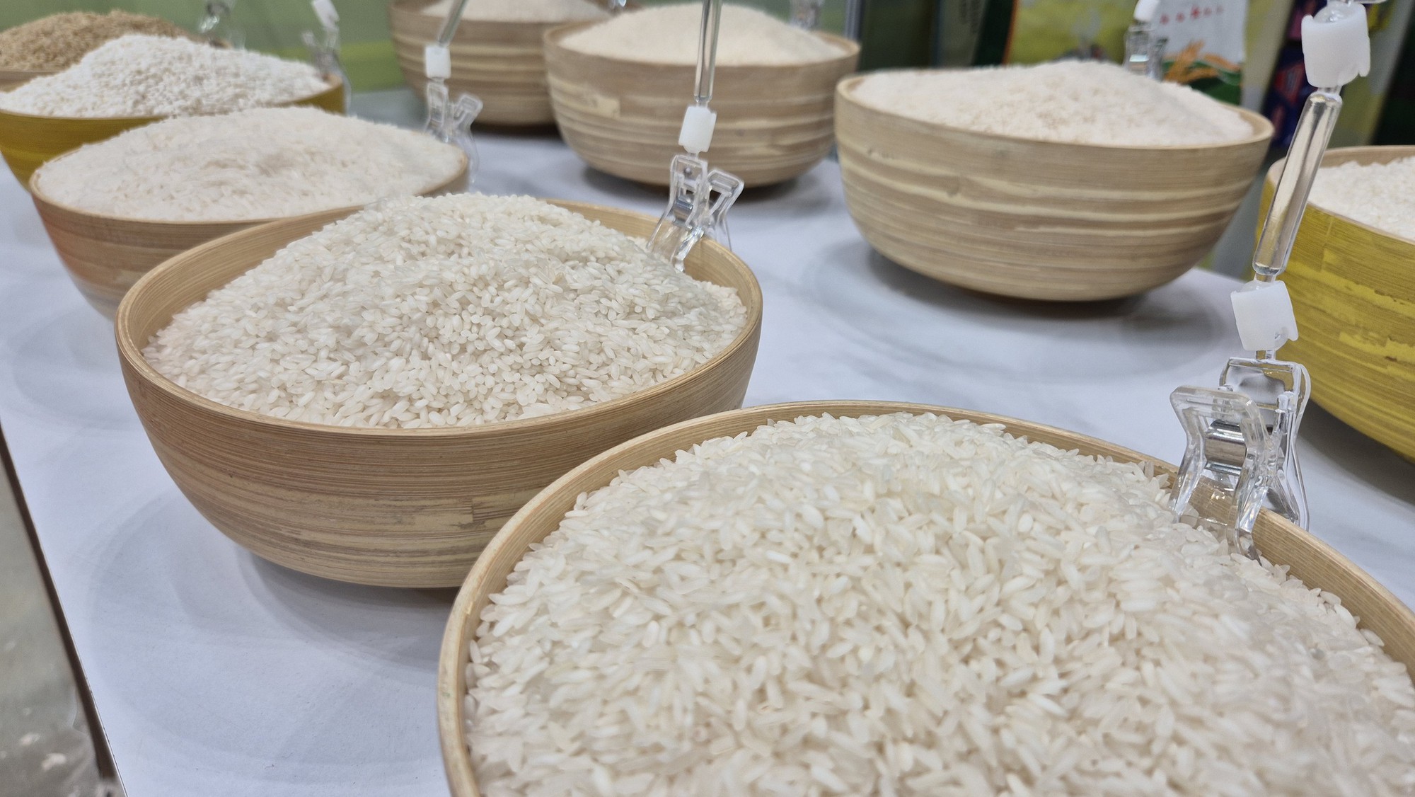 Mỹ dự báo Việt Nam nhập khẩu gạo nhiều hơn cả Trung Quốc, tiếp tục xếp thứ 2 thế giới - Ảnh 2