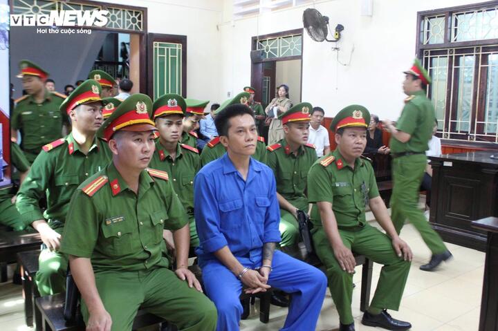 Đang xét xử giang hồ Tài 'đen' cùng đồng bọn trong vụ cướp ngân hàng tại Gia Lai - Ảnh 2