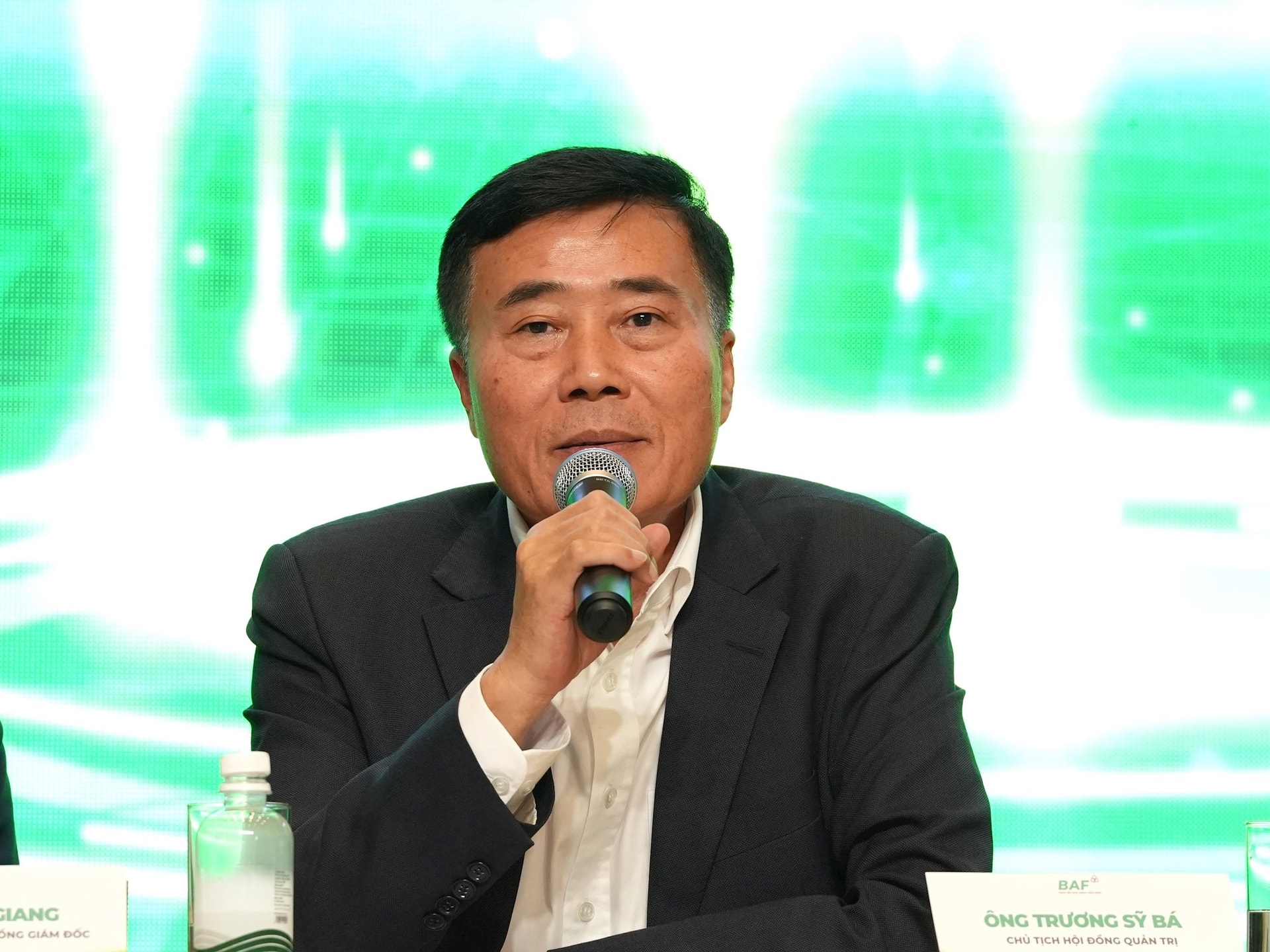 Ông chủ ‘heo ăn chay’ đưa công ty gạo lên sàn HOSE: Doanh thu nghìn tỷ, lãi quý 1 tăng vọt 86% - Ảnh 1