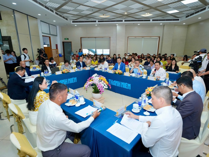 Trứng gà cận date tràn ngập thị trường, chủ trang trại lỗ tiền tỉ - Ảnh 3