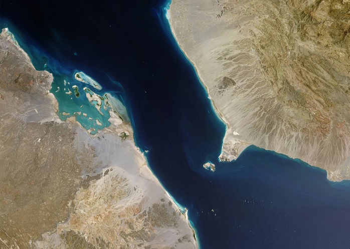 Eo biển chiến lược đối mặt sóng gió: Biến động ở "Cổng nước mắt" Bab el-Mandeb - Ảnh 1