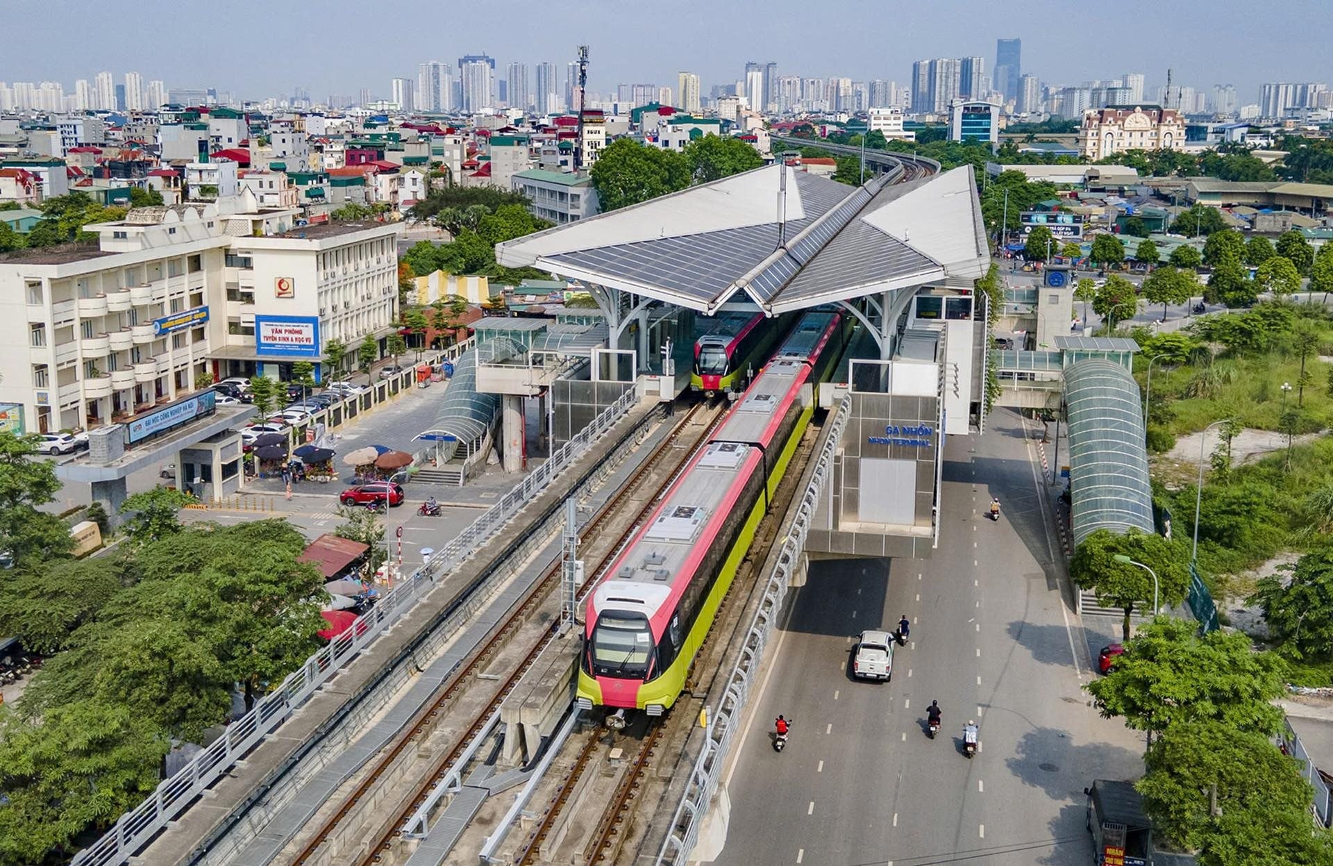 Ngay trong năm nay, Hà Nội sẽ khởi công tuyến metro dài hơn 20km, trị giá 1,72 tỷ USD chạy qua 4 phường, xã - Ảnh 1