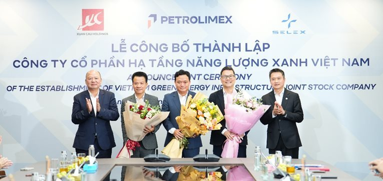 Petrolimex góp bao nhiêu vốn khi bắt tay Xuân Cầu Holdings và Selex Motors xây trạm sạc? - Ảnh 1