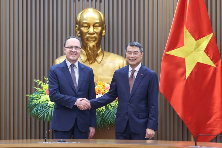 Thủ tướng Lê Minh Hưng tiếp Đại sứ Nga: Việt Nam là một đối tác quan trọng hàng đầu tại châu Á - Thái Bình Dương - Ảnh 1