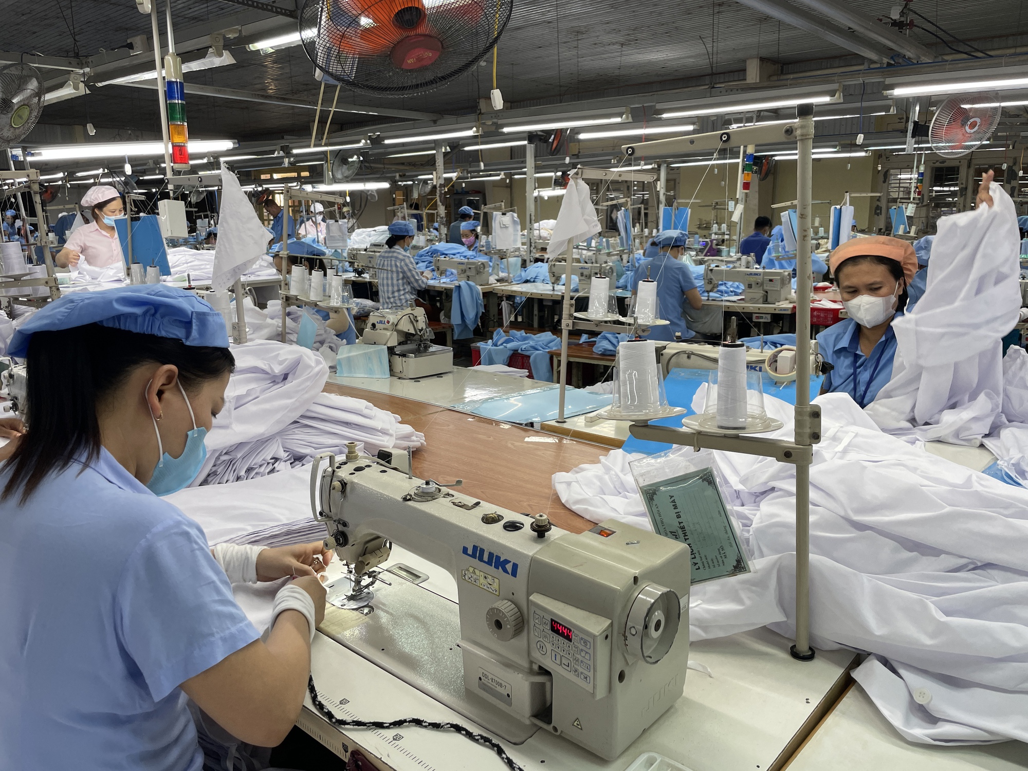 Gián đoạn BHXH tự nguyện, có được đóng bù hưởng lương hưu? - Ảnh 1