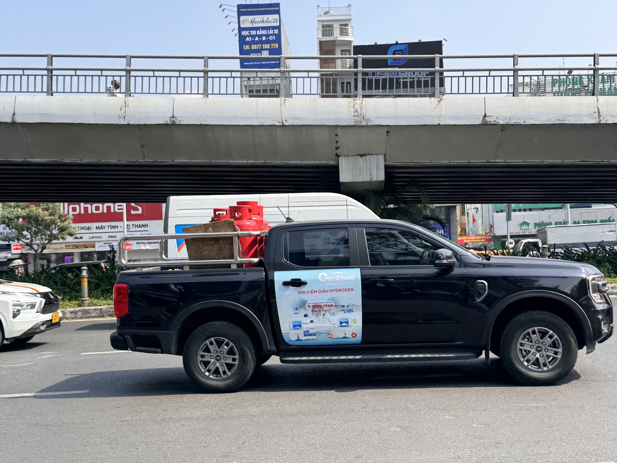 Vì sao Ford Việt Nam kiến nghị xem xe bán tải như ô tô con? - Ảnh 1