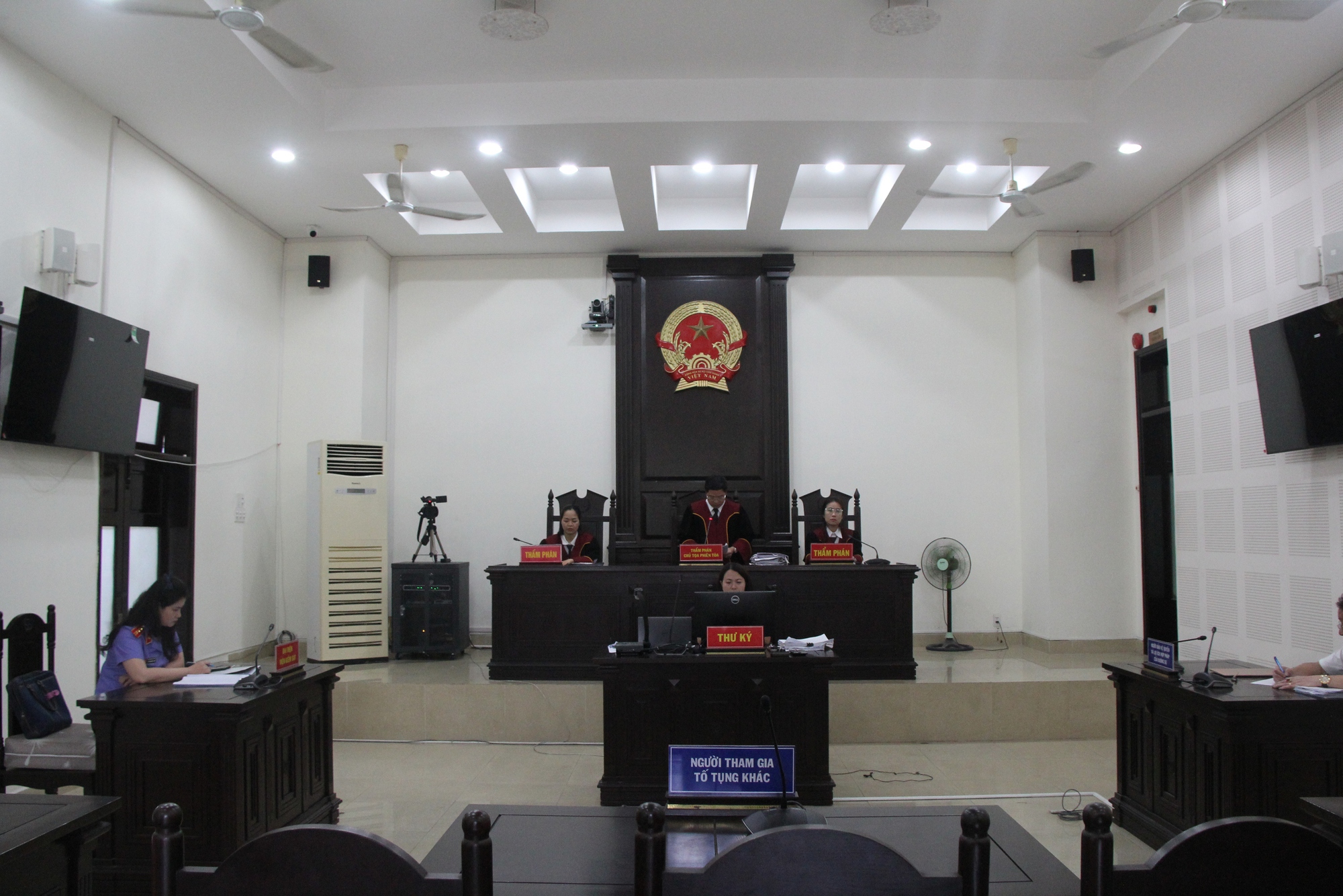Vụ chậm bàn giao căn hộ dự án Ariyana: Khách hàng kiến nghị thanh tra toàn diện - Ảnh 2