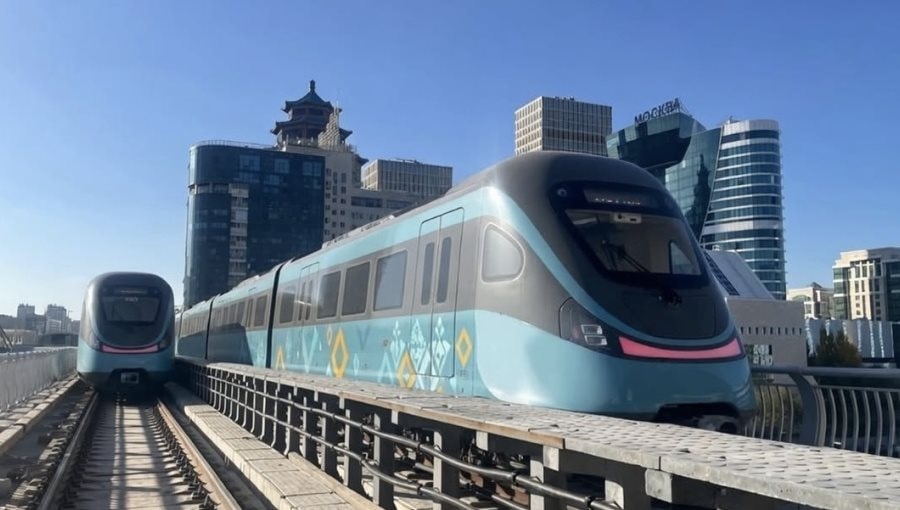 Sau 2 thập kỷ trầy trật vì bê bối tham nhũng và đội vốn, tuyến đường sắt đô thị tại một nước châu Á do Trung Quốc xây dựng chính thức vận hành, tổng thống vui mừng cảm ơn Bắc Kinh - Ảnh 1
