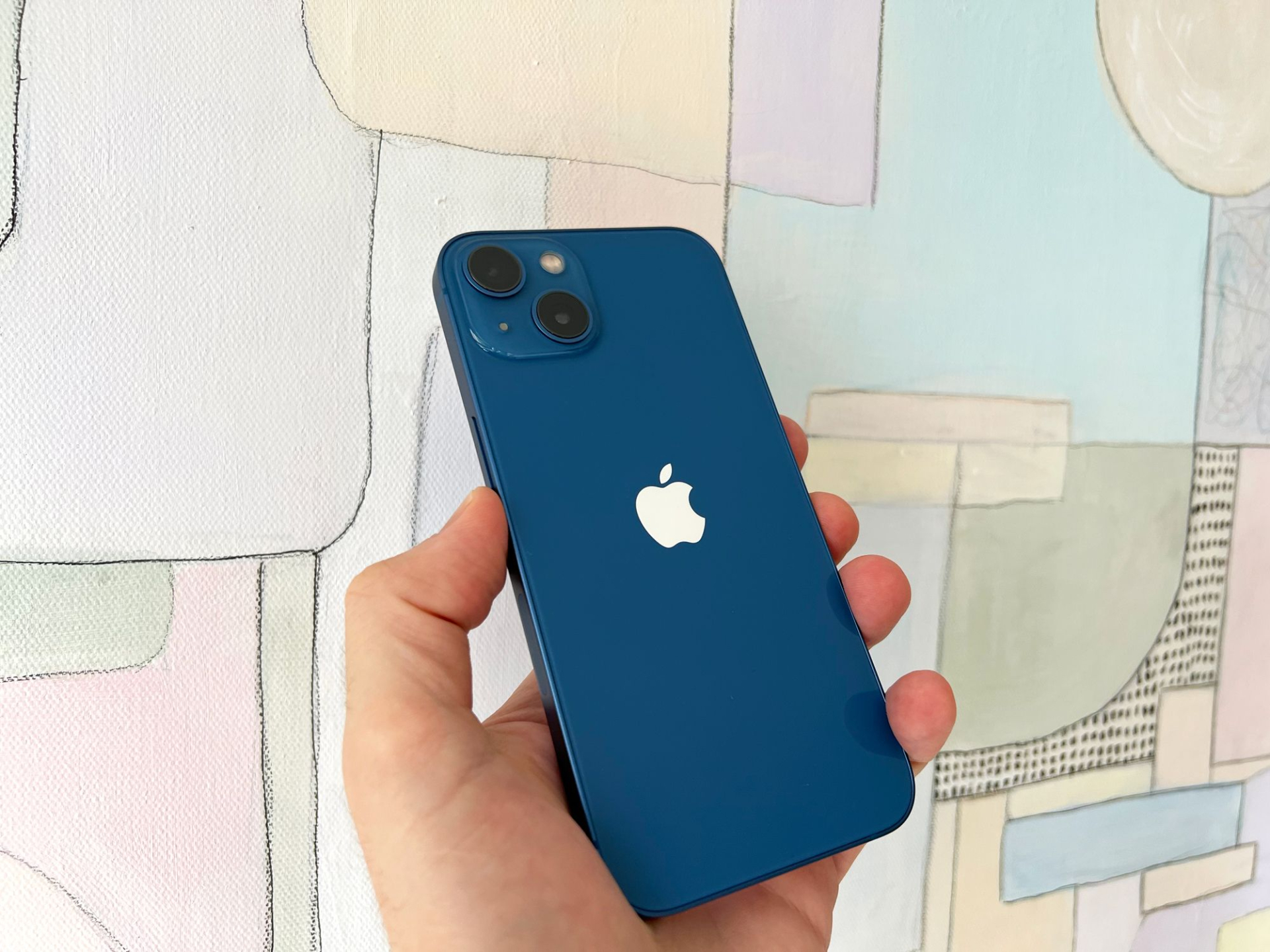 4 chiếc iPhone cũ đáng mua nhất giữa năm 2026 - Ảnh 4