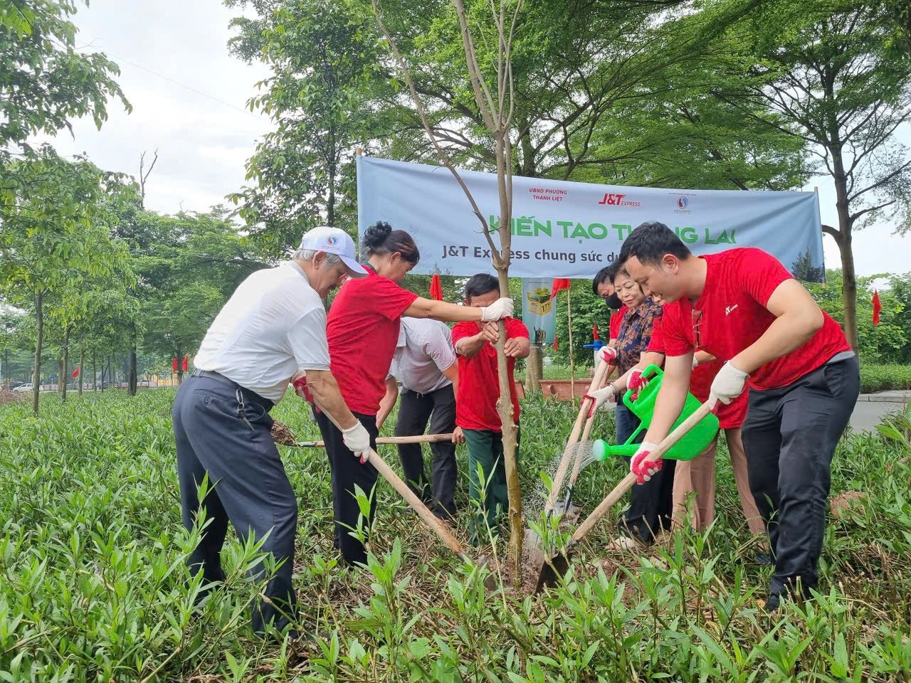J&T Express: ESG – từ chiến lược toàn cầu đến thực thi tại Việt Nam - Ảnh 4