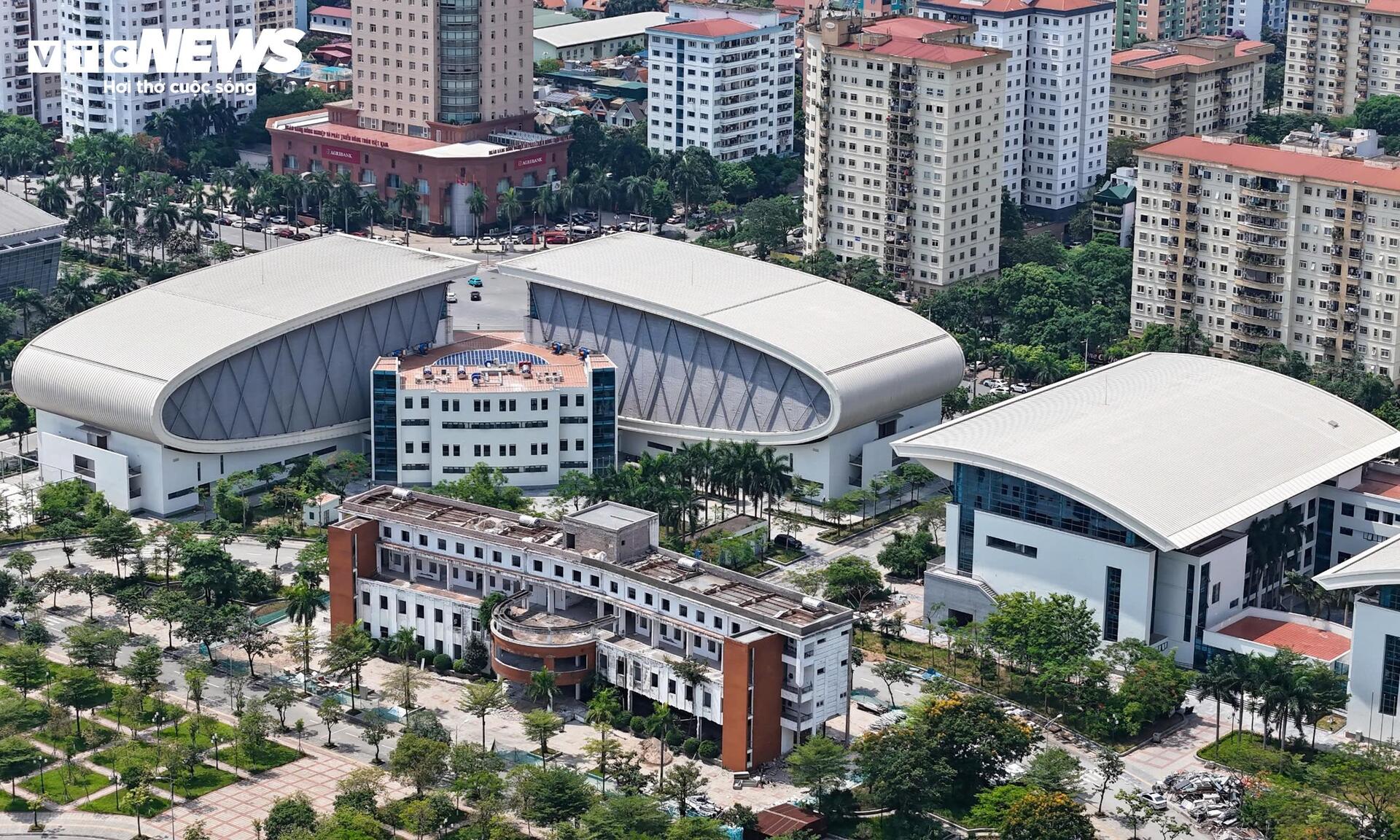 Diện mạo Khu liên hợp thể thao Mỹ Đình sau hơn 20 năm hoạt động - Ảnh 10