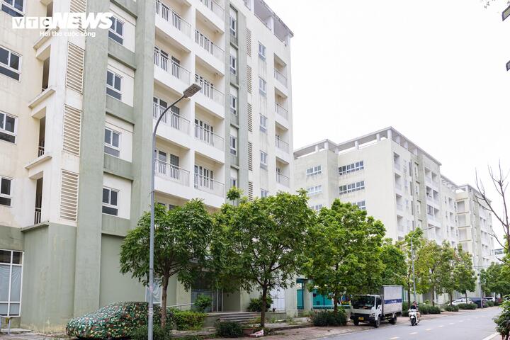 Cận cảnh nơi ở mới của các hộ dân rời ven sông Hồng để xây cầu - Ảnh 5