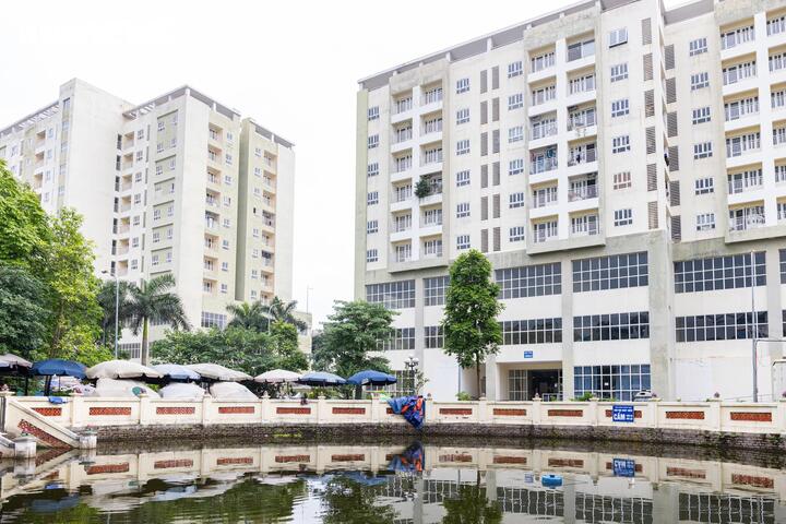 Cận cảnh nơi ở mới của các hộ dân rời ven sông Hồng để xây cầu - Ảnh 17